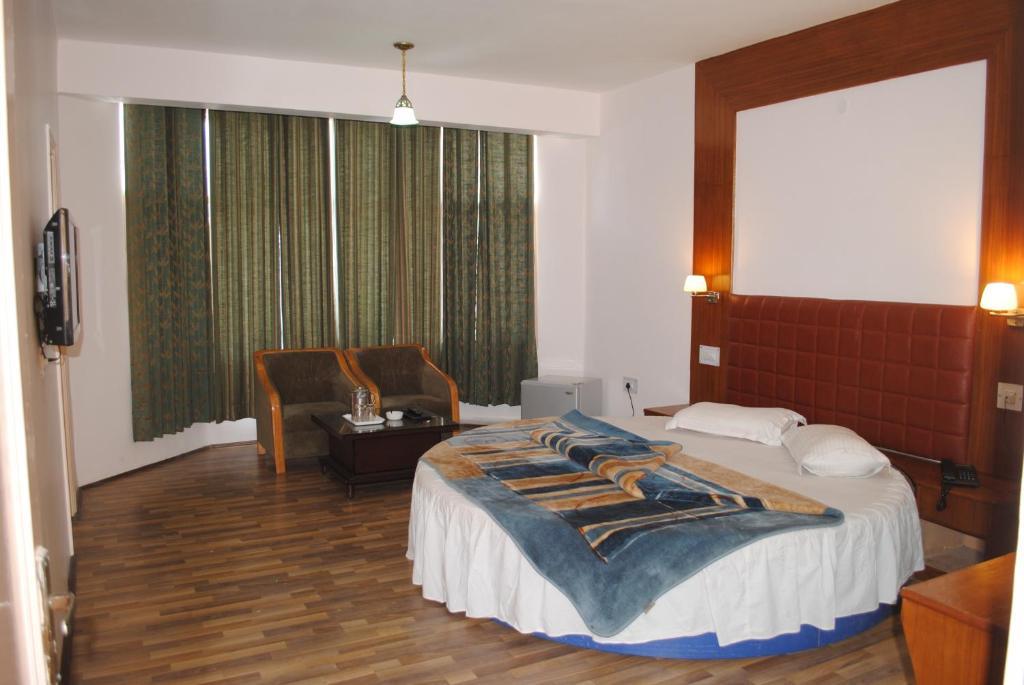 Nishita Resorts Манали Номер фото