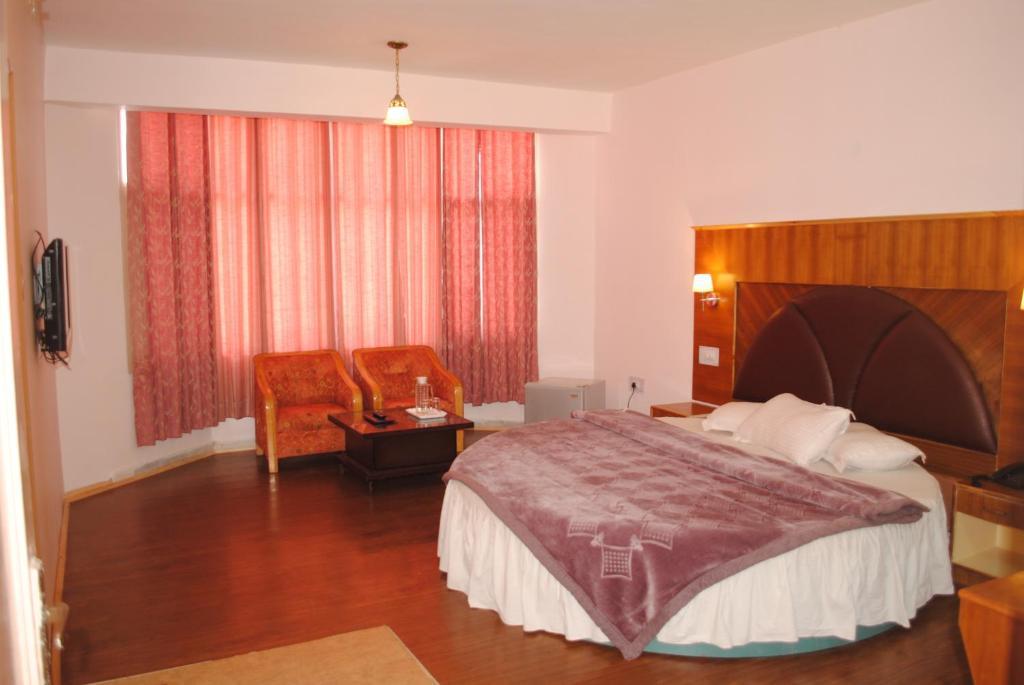 Nishita Resorts Манали Номер фото