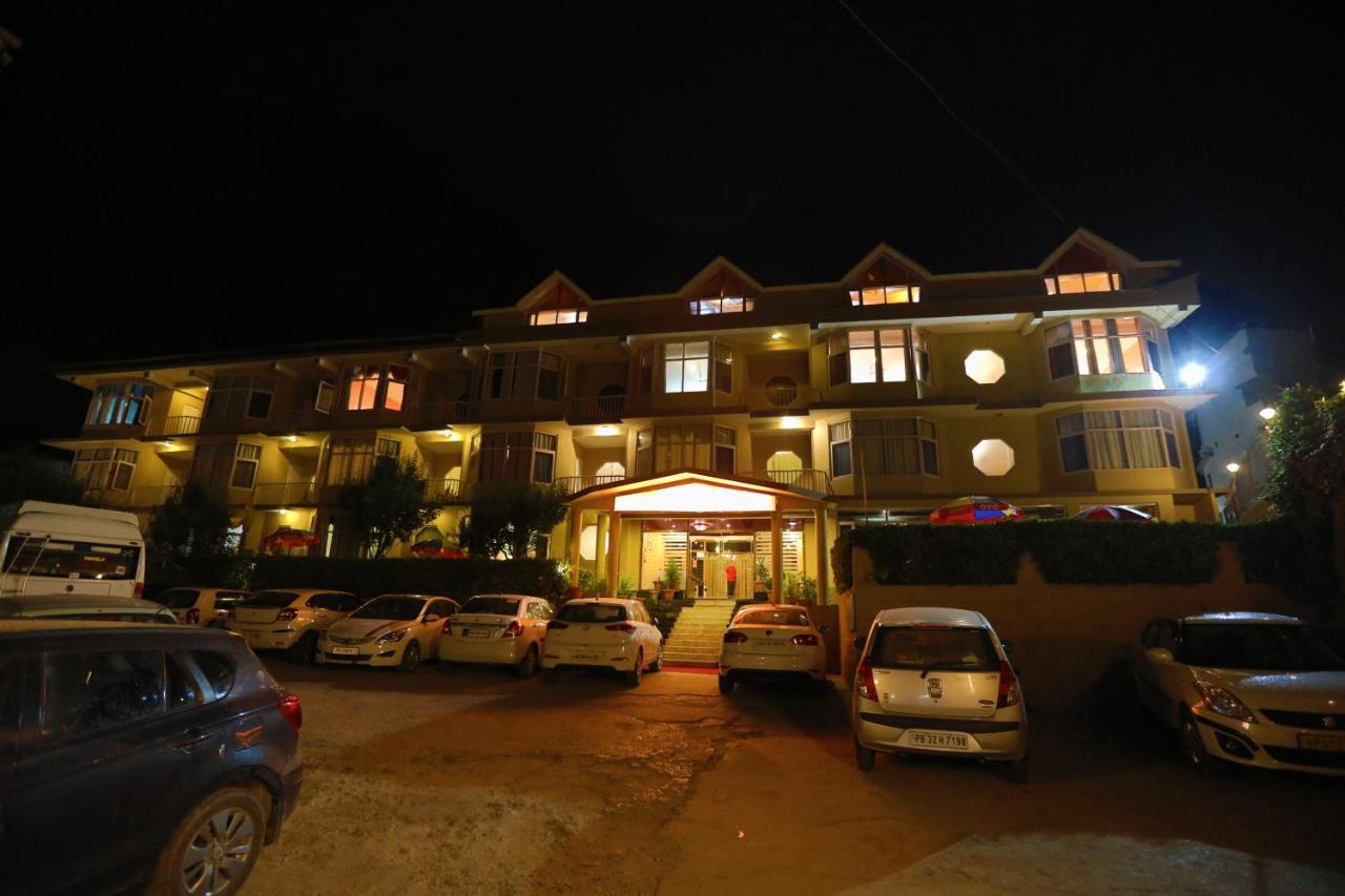Nishita Resorts Манали Экстерьер фото