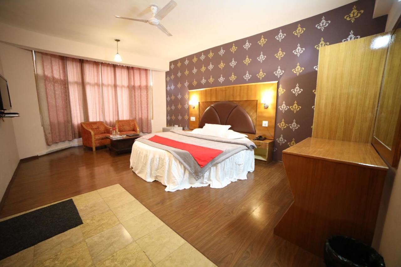 Nishita Resorts Манали Экстерьер фото