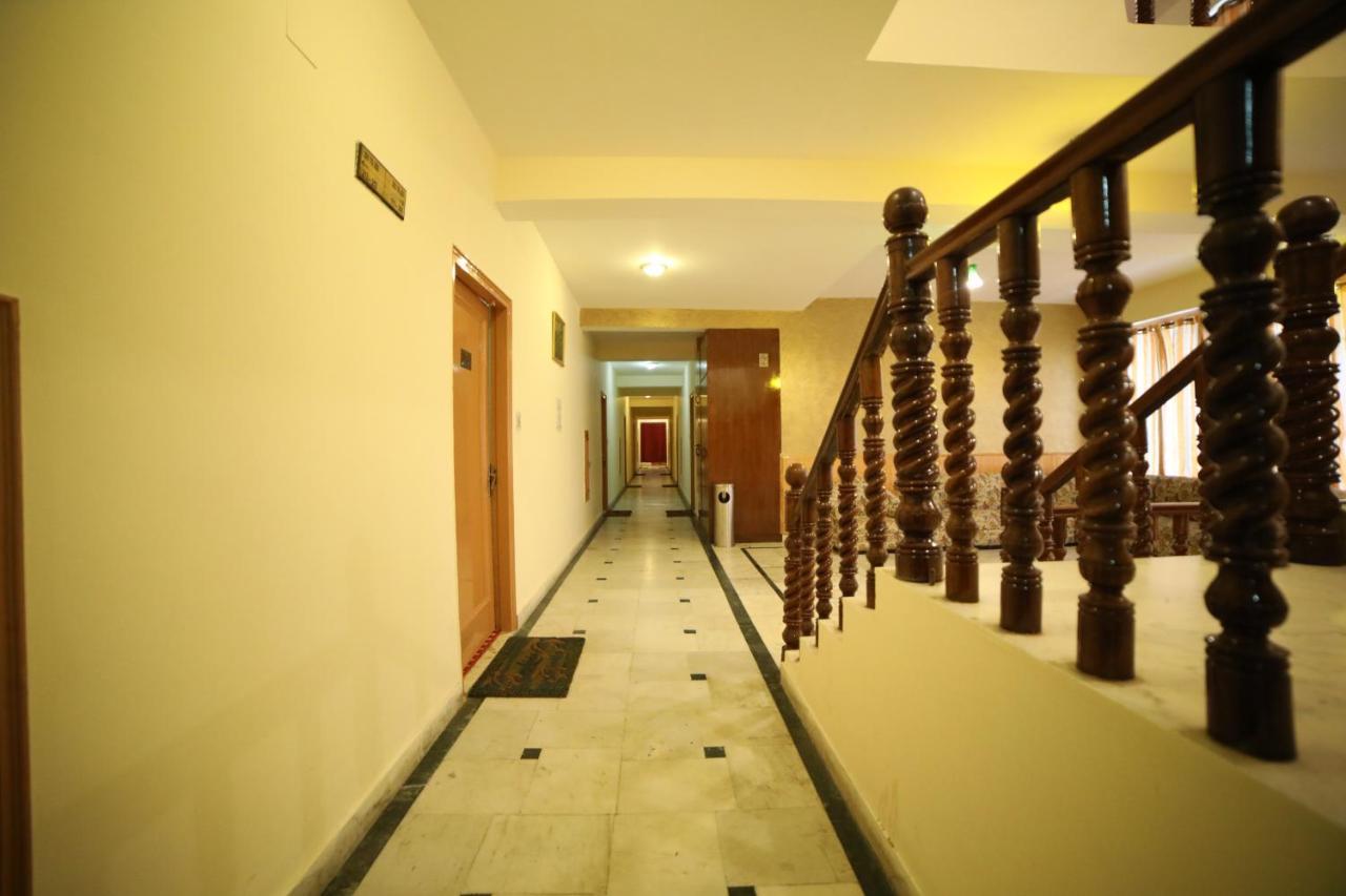 Nishita Resorts Манали Экстерьер фото